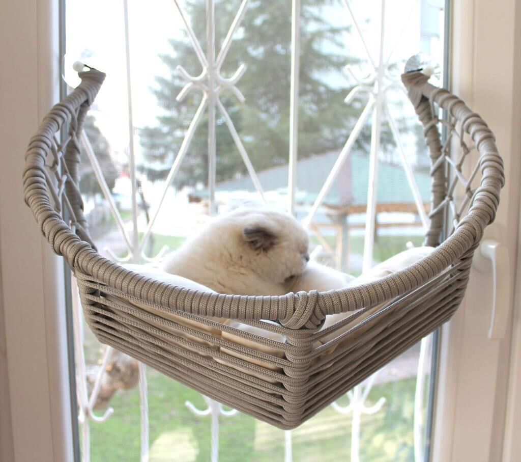 Cama Takılabilen Hilal Kedi Yatağı